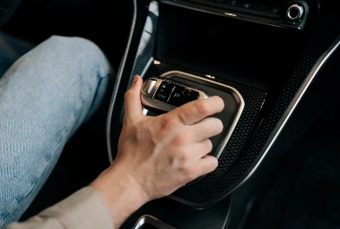 Automatic car rental: how does it work and when is it worth it?