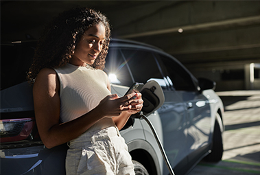 Como carregar carros elétricos durante a sua viagem