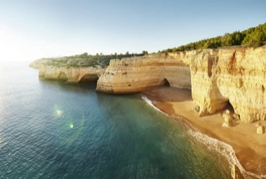 Praias do Algarve: como explorá-las ao seu ritmo