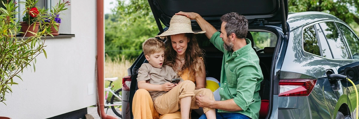 Advantages of electric cars: does it really make sense to try them through rental?