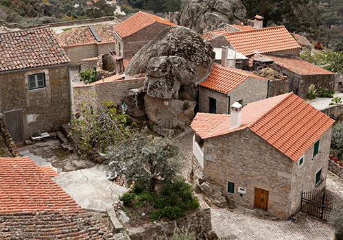 Granite houses in Monsanto Village