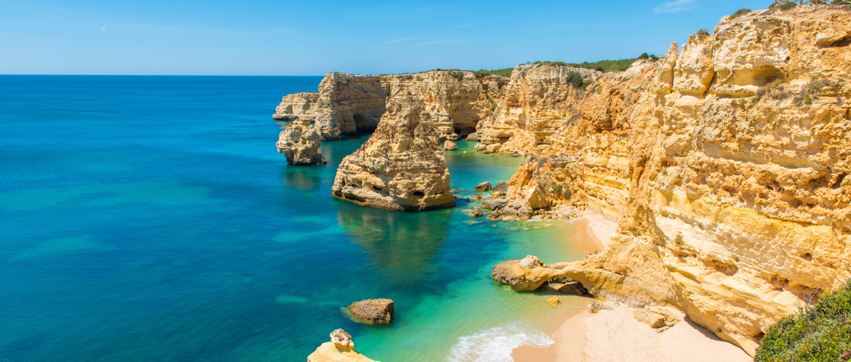 Algarve, sul litoral de Portugal